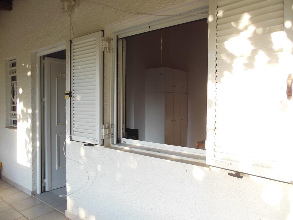 Helonata Apartments Arkoudi Exterior photo